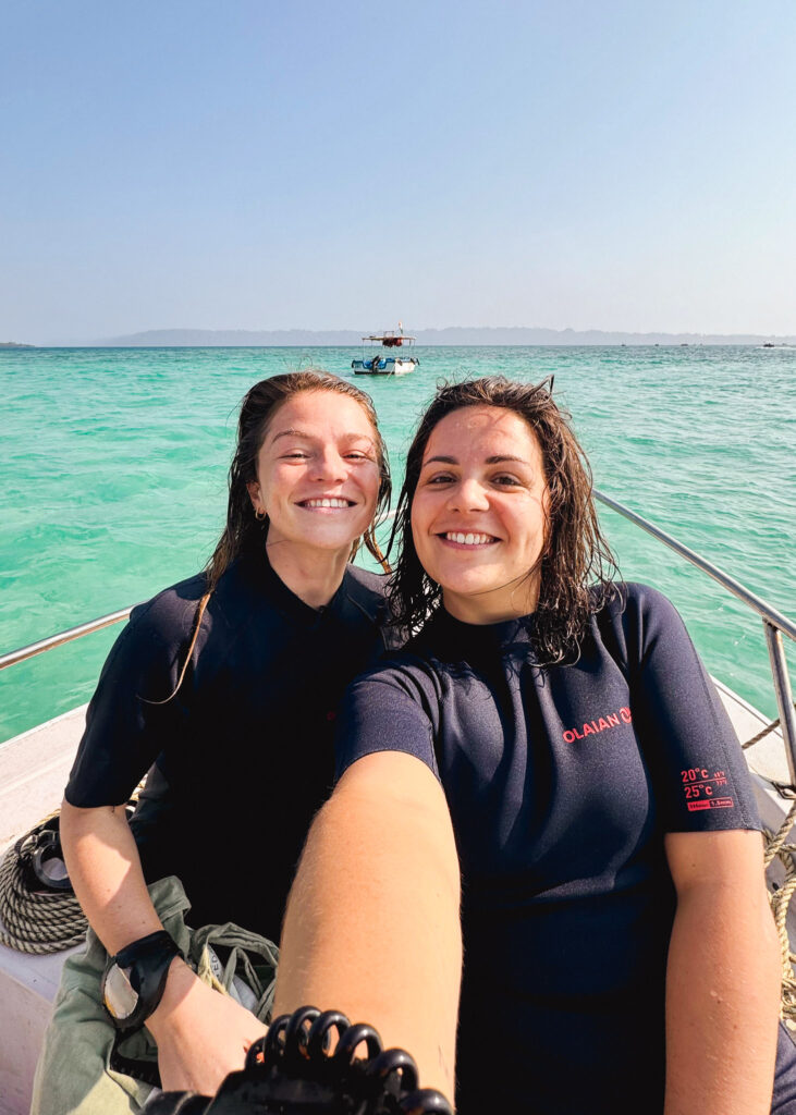 Eva and Manon after a dive at Havelock, Andaman.