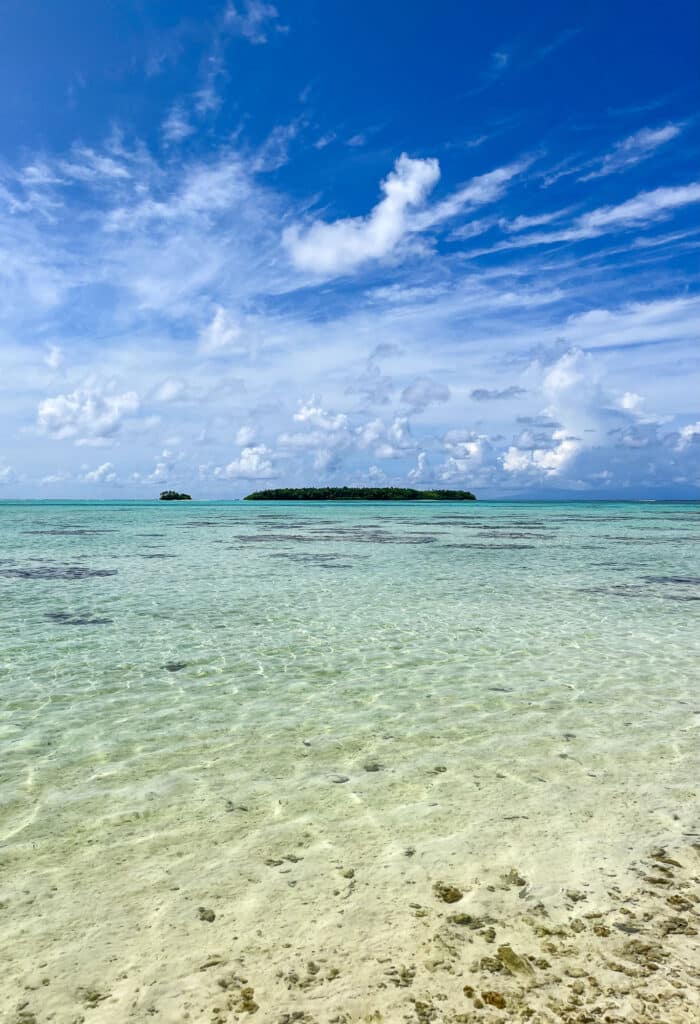 Lagon turquoise de Tetiaroa, Polynésie française.